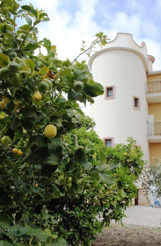 B&B Villa Olimpo Le Torri 阿格里真托 外观 照片